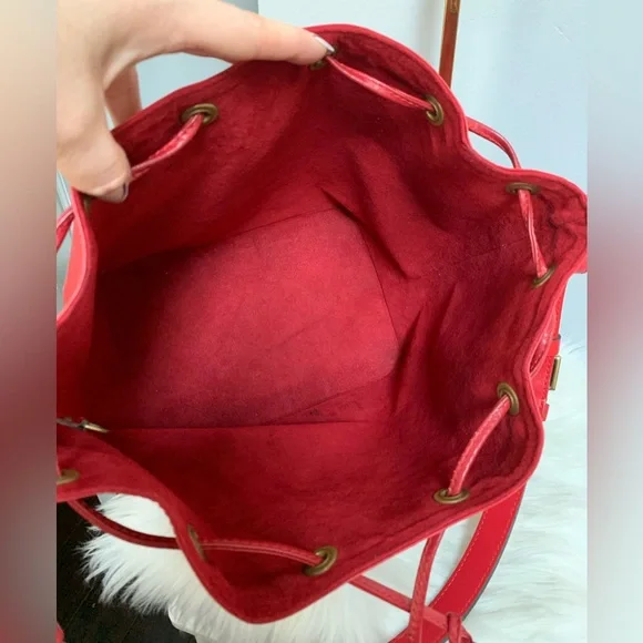 ❌SOLD❌1996 authentic red Epi leather Petit Noe bucket bag - Picture 13 of 17